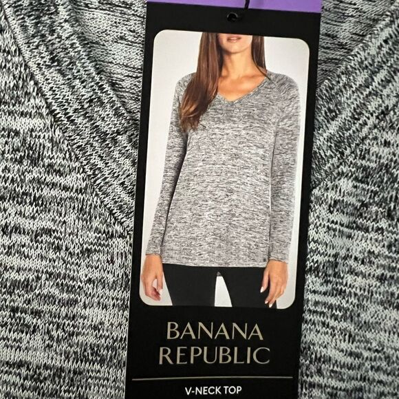 NWT Banana Republic V-Neck Long Sleeve Top/Sweater - Picture 6 of 10